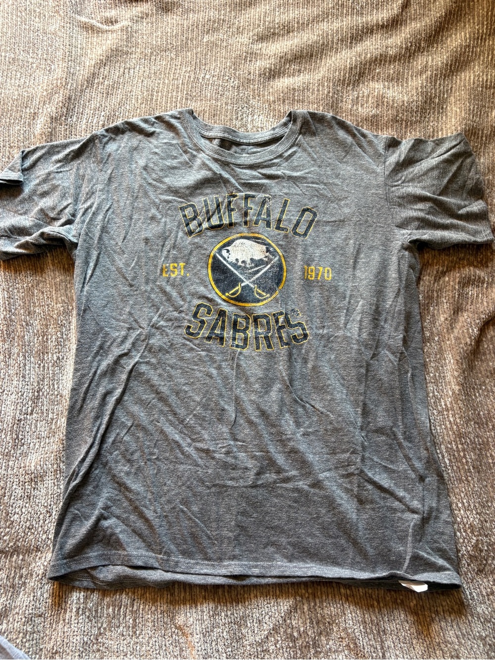 Fanatics XL Buffalo Sabres Tee